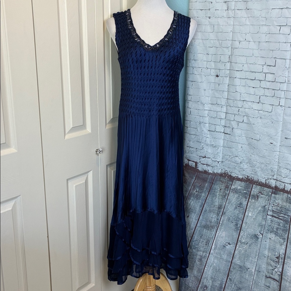 Komarov NWOT Midnight Navy Beaded V-neck Tiered Ruffle Midi Dress Large